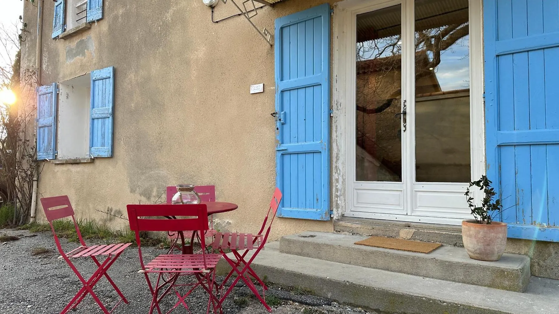 Domaine De La Blache Saint-Jurs France