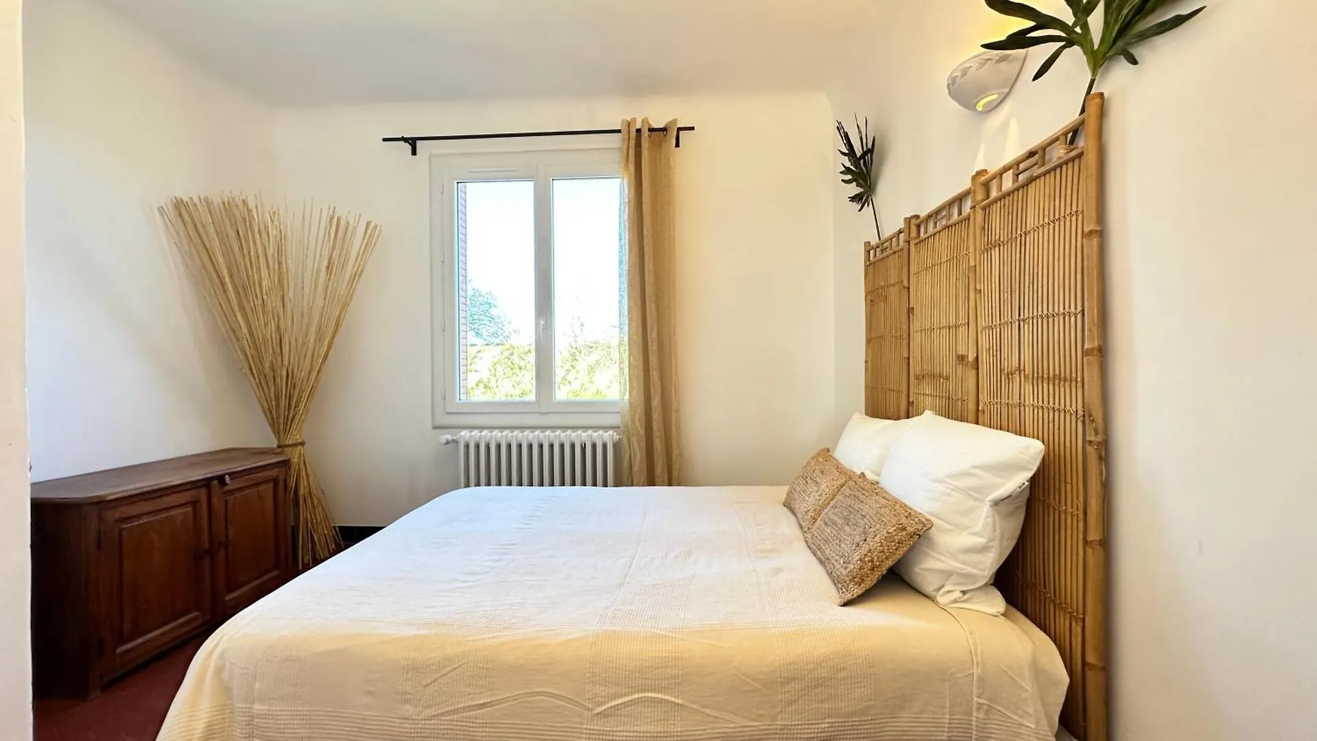 Domaine De La Blache Saint-Jurs Holiday home